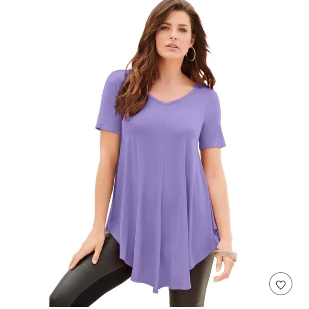 Roaman's Lavender Short Sleeve V neck Tunic size Medium {391}